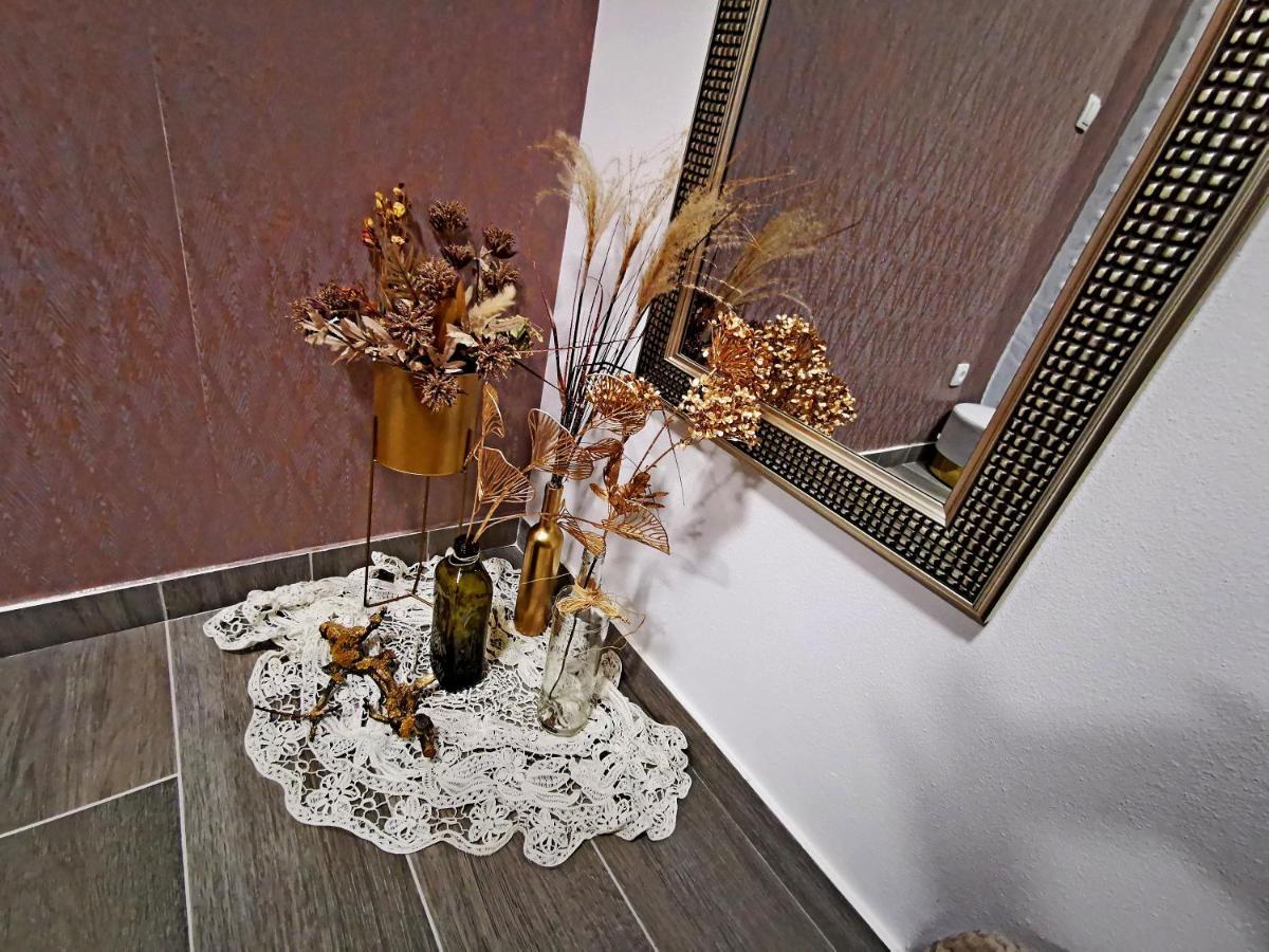 Apartamento Golden - Self Check In Osijek Exterior foto